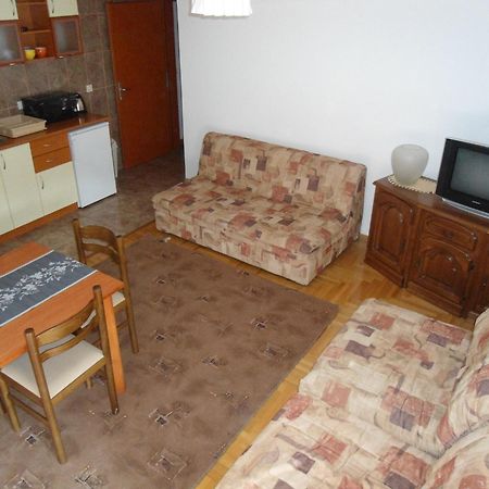 Lazar Apartments Petrovac Exterior photo