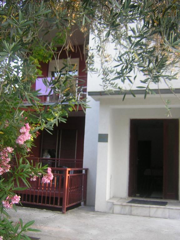 Lazar Apartments Petrovac Exterior photo