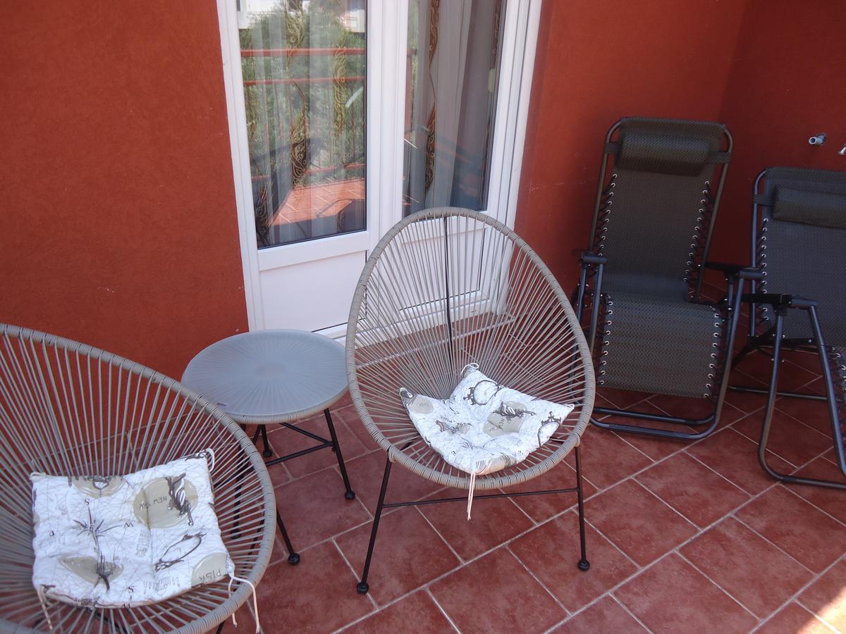 Lazar Apartments Petrovac Exterior photo