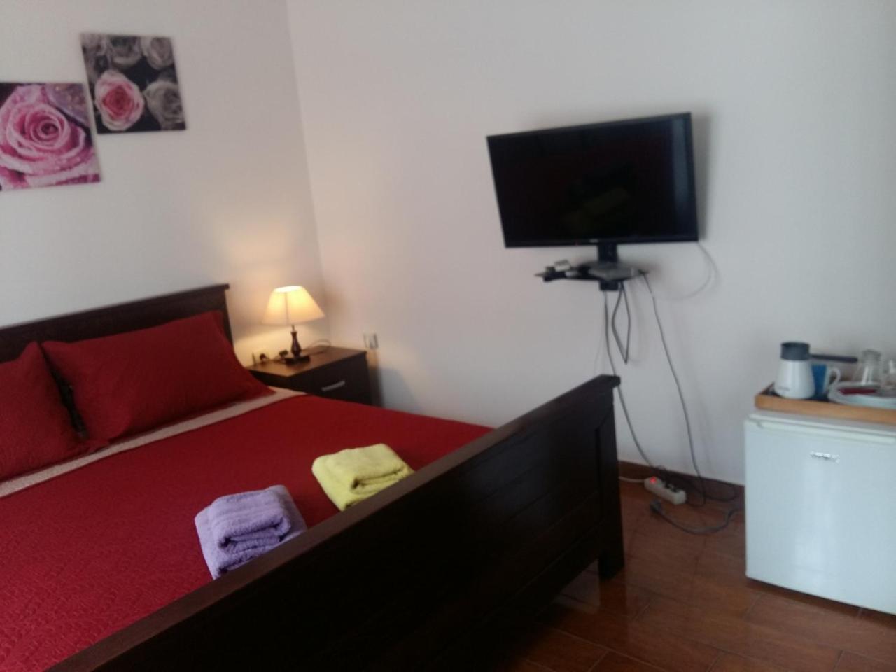 Lazar Apartments Petrovac Exterior photo