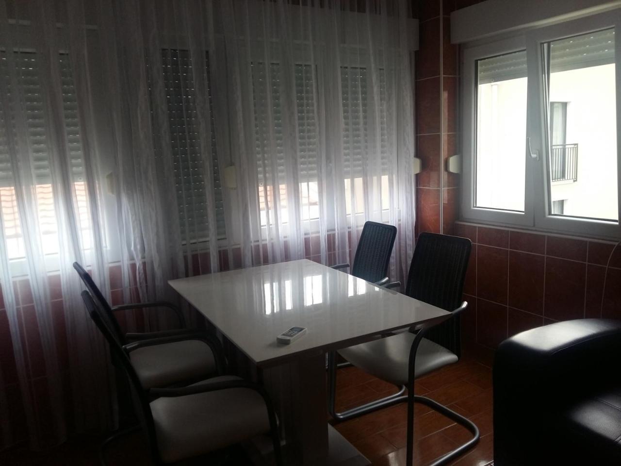 Lazar Apartments Petrovac Exterior photo